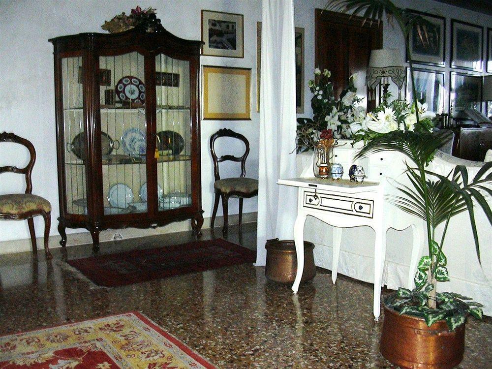 At A Palazzo Bed & Breakfast Venezia