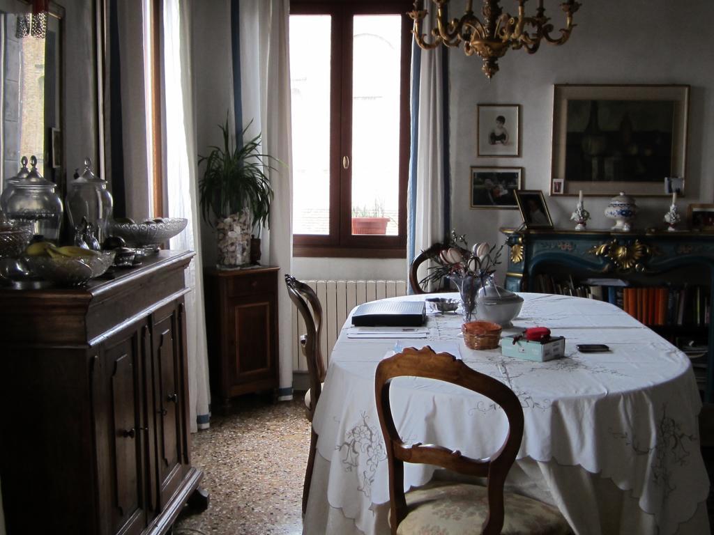 At A Palazzo Bed & Breakfast Venezia